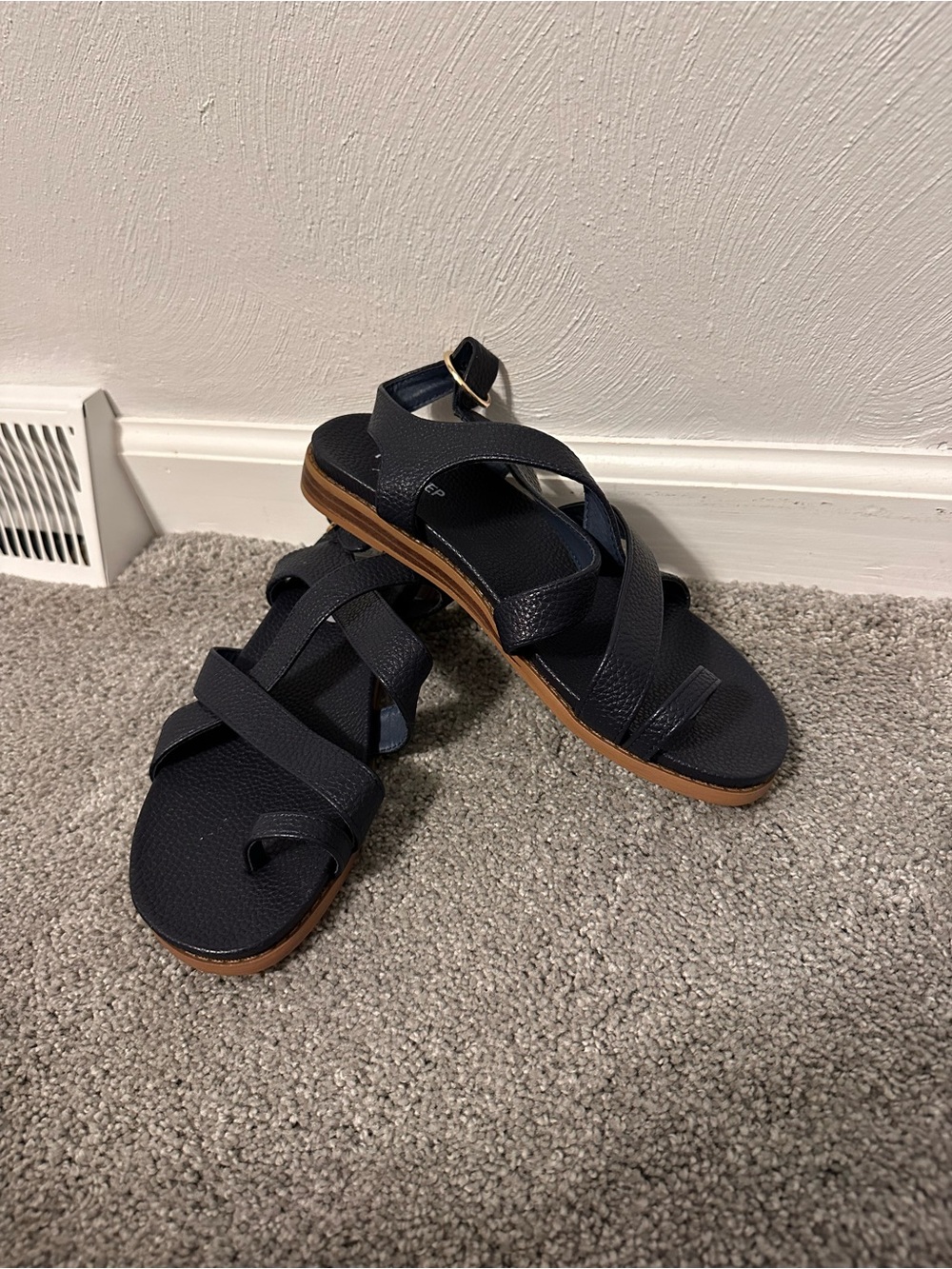 Flex Step Navy Sandals, Women’s Size 7W, NWT